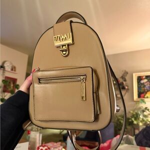 IZZY & ALI Tan Backpack